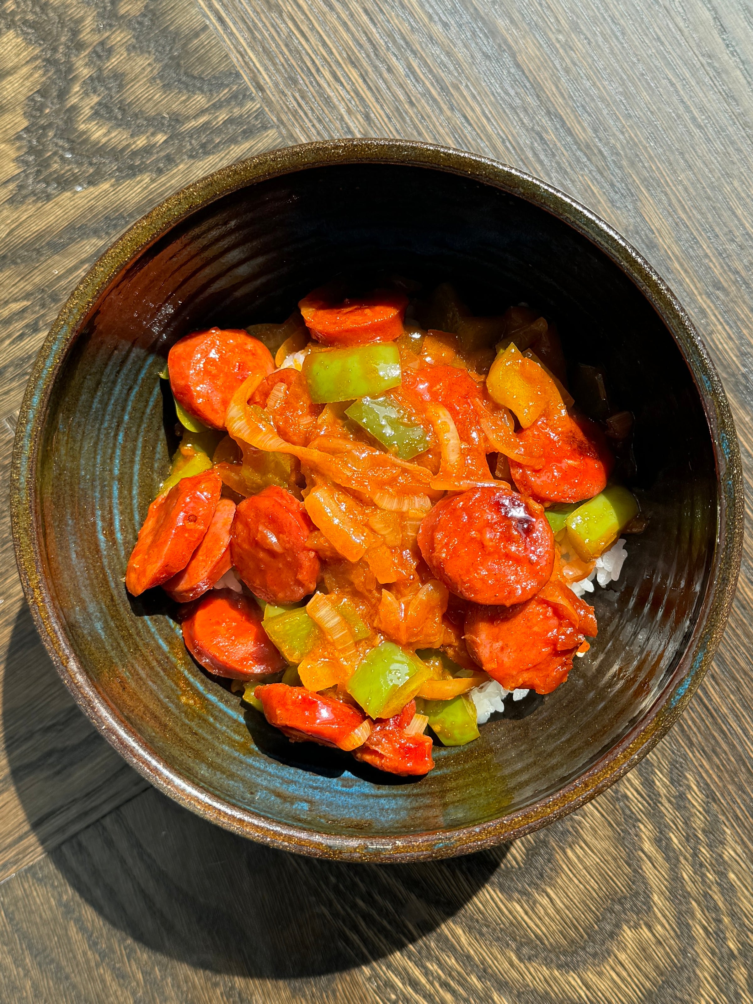 One Pan Kielbasa, Peppers and Onions on Rice